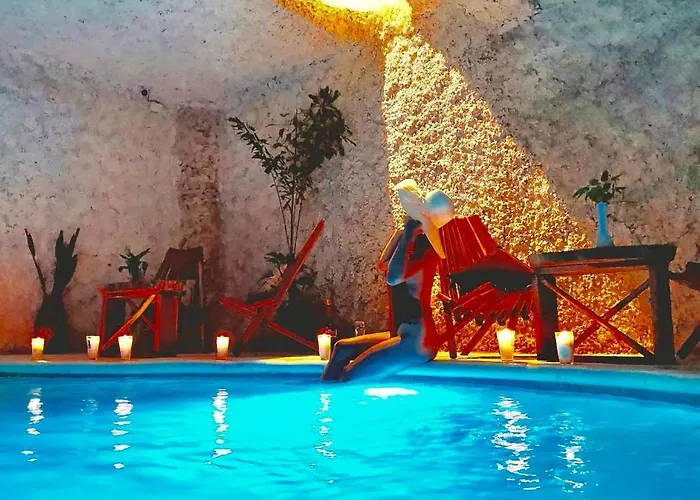 Mayan Majesty Boutique Hotel