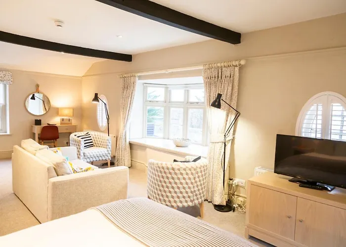 The White Horse Blakeney