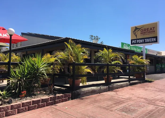 Collinsville Motel