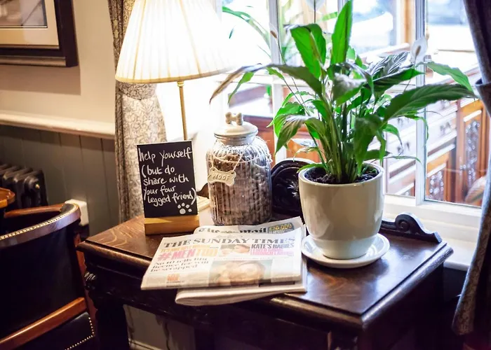The Bell, Alderminster, Stratford-Upon-Avon - Brunning And Price Hotel